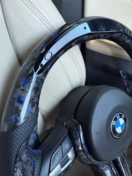 Кермо з кованого карбону синій BMW M + Led екран F-Series F15 F16 F20 F21 F25 F26 F30 F31 F32 F34 F35 F36 Id_152 фото