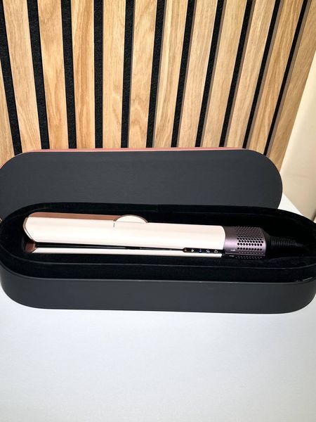 Выпрямитель для волос с кейсом HT01 Airstrait Ceramic Pink/Rose Gold Цвет: Нежно-розовый Id_083 фото