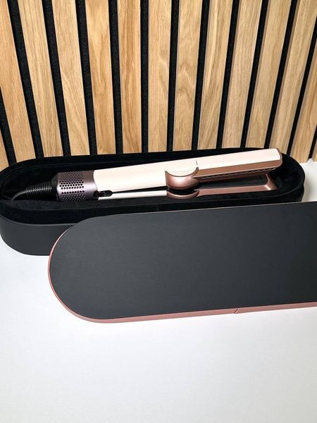Выпрямитель для волос с кейсом HT01 Airstrait Ceramic Pink/Rose Gold Цвет: Нежно-розовый Id_083 фото