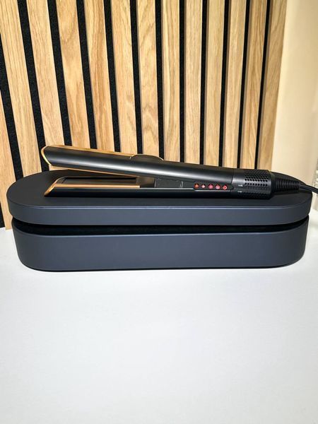Випрямляч для волосся з кейсом HT01 Airstrait Strawberry Onyx Black/Gold Колір: Чорно-золотий Id_084 фото